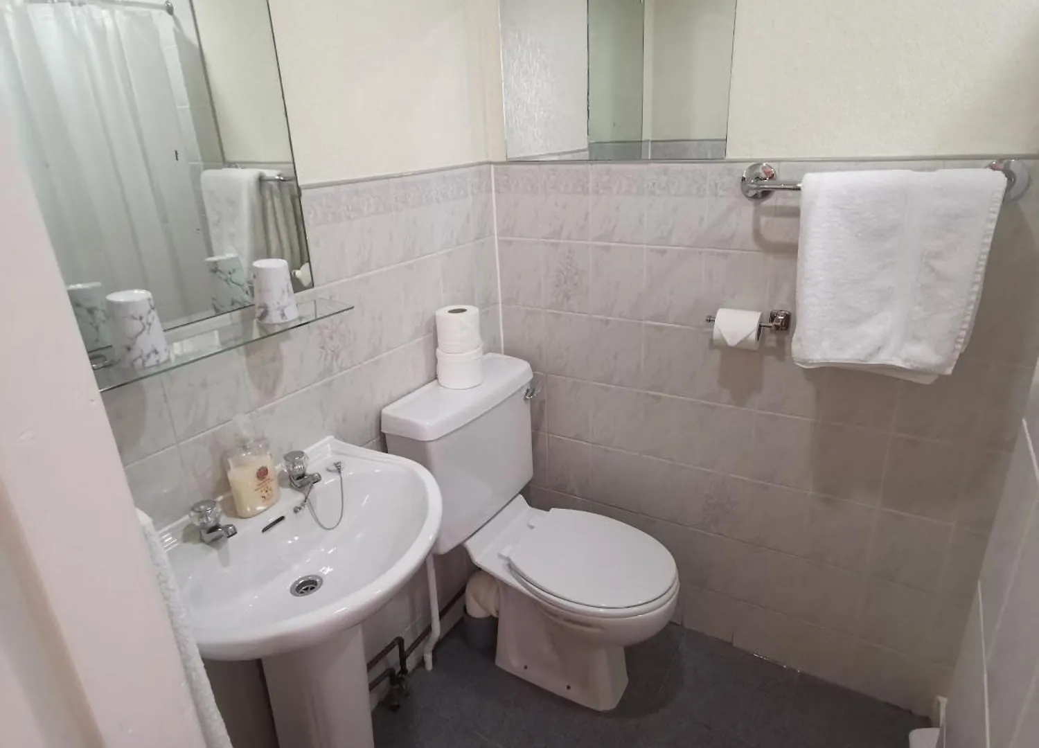 Bed & Breakfast The Stafford B&B Blackpool United Kingdom