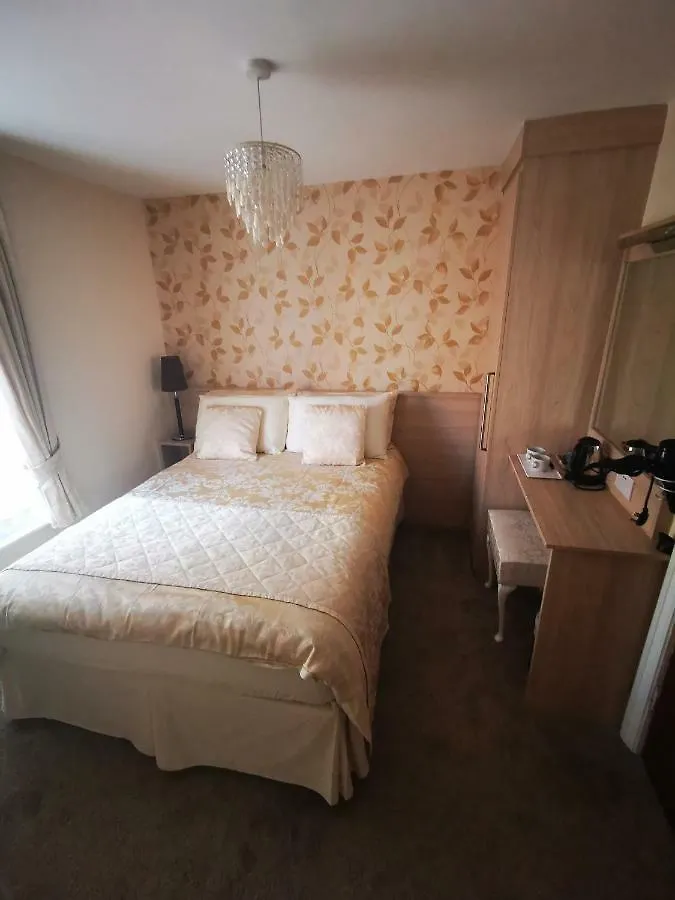 The Stafford B&B Blackpool 0*,